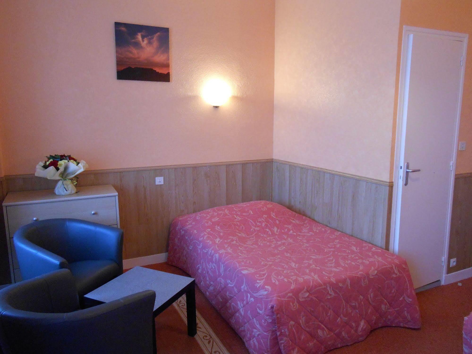 Hotel De La Gare Cherbourg-en-Cotentin Eksteriør bilde